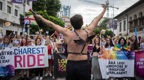 Marşul Bucharest Pride 2023 pornește sâmbătă de pe Calea Victoriei / Noua Dreaptă a anunţat o contramanifestaţie: „Marşul pentru normalitate”