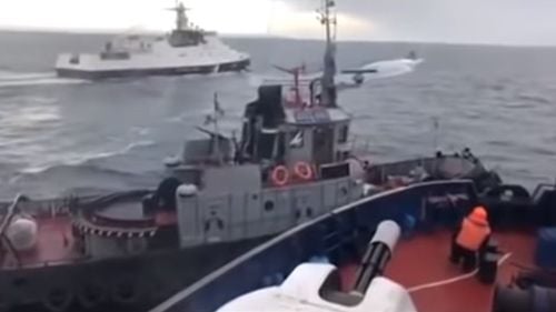 VIDEO Momentul în care un vas rus de luptă lovește intenționat o ambarcațiune ucraineană