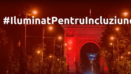 Arcul de Triumf, fântânile urbane din Piața Unirii și clădiri emblematice din mai multe orașe, iluminate în roșu vineri noaptea, în semn de solidaritate cu persoanele cu dizabilități intelectuale