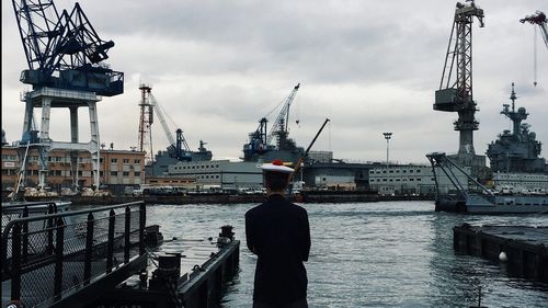 Turismul întunecat în estul Europei: lupta dintre bani și memorie