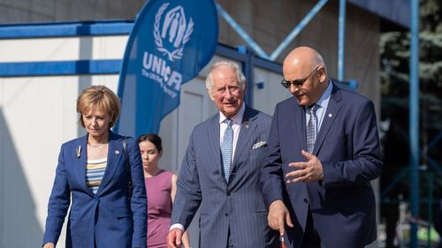 Prinţul Charles, în vizită la centrul pentru refugiaţi ucraineni de la Romexpo