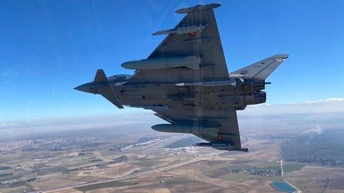 Ucraina consideră că nu are sens să îşi închidă spaţiul aerian