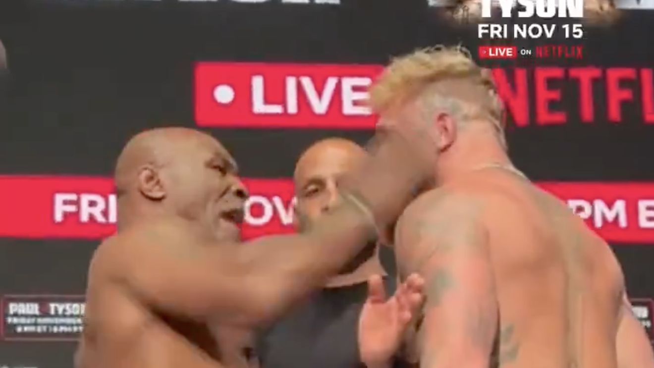 VIDEO Mike Tyson i-a dat o palmă lui Jake Paul la cântarul oficial