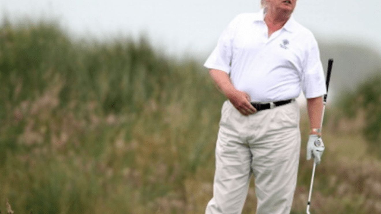 Trump juca golf când Biden a fost declarat câștigător al alegerilor