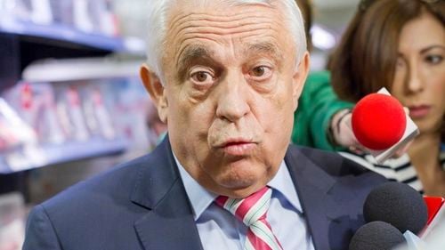 Scandal major în agricultură: fermierii îl acuză pe ministrul Daea și pe șeful APIA că i-au mințit. Subvențiile promise s-au dovedit mult mai mici