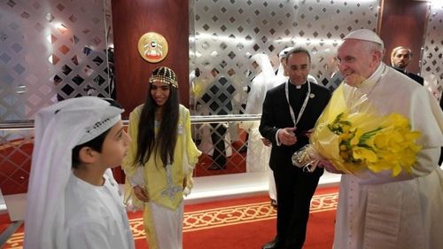 Pentru prima dată un Suveran Pontif vizitează Peninsula Arabă. Semnificațiile unei vizite istorice