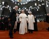 Papa Leon al XIV-lea a intrat în Moscheea Albastră din Istanbul, s-a descălţat, dar nu s-a rugat