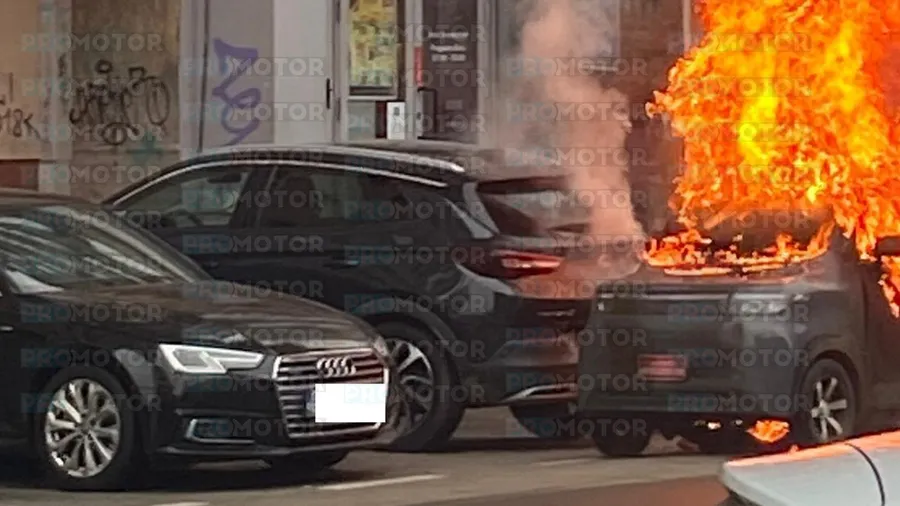 incendiu mașină Capitală