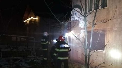 Suceava: Un bărbat a murit în Fălticeni, într-un incendiu care i-a cuprins casa / Focul ar fi pornit de la o țigară uitată aprinsă
