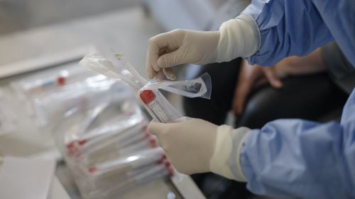 3.605 cazuri noi de Covid în ultima săptămână, 34 de decese