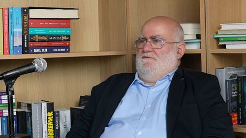 Cristian Pîrvulescu, decanul Facultății de Ştiinţe Politice din SNSPA, audiat ca martor în dosarul lui Alfred Bulai