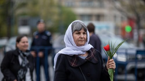 Credincioșii catolici celebrează Duminica Floriilor. Procesiune religioasă în București cu restricții de trafic
