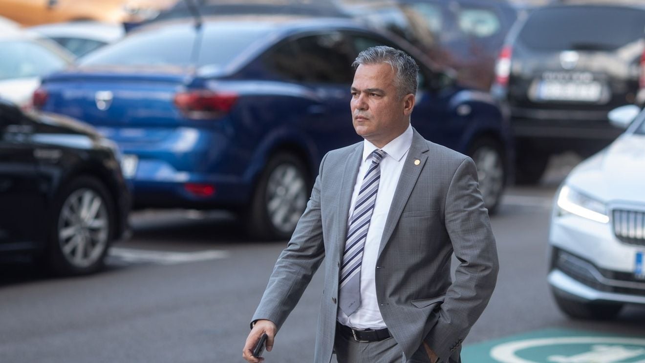 Ministrul Dezvoltării, Adrian Veştea, și-a anunțat candidatura pentru CJ Braşov: ”PNL a fost un pilon de încredere şi progres în arhitectura politico-socială a României moderne”