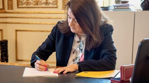 Ministrul suedez de Externe a semnat oficial cererea de aderare a țării sale la NATO / Cererea urmează să fie trimisă secretarului general al alianței militare