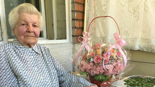 Cea mai vârstnică persoană recenzată în București până acum: Olga Orlova are 103 ani și n-a mai ieșit de șase ani din casă