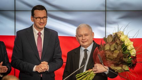 Premierul polonez face apel la grupurile de opoziție să formeze cu el un nou guvern/ PiS a câștigat alegerile, dar a pierdut majoritatea parlamentară