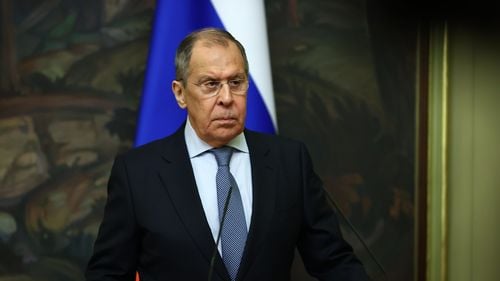Lavrov i-a transmis omologului francez că „ignorarea drepturilor legitime ale Rusiei” în domeniul securității „afectează negativ stabilitatea nu numai pe continentul european, ci și în lume”