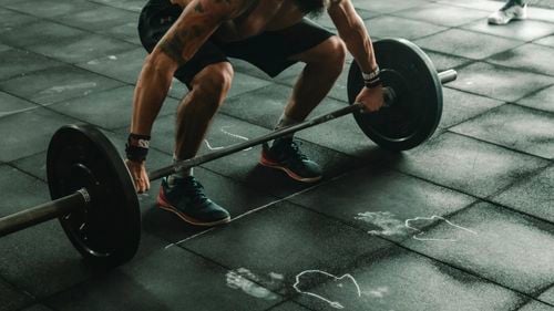 ”Ești fără energie? Libidoul tău este scăzut? Nu reușești să mărești forța în sala de gimnastică?” / Afacerile cu produse de wellness au intrat pe o piață nouă și promițătoare: infertilitatea și virilitatea masculină