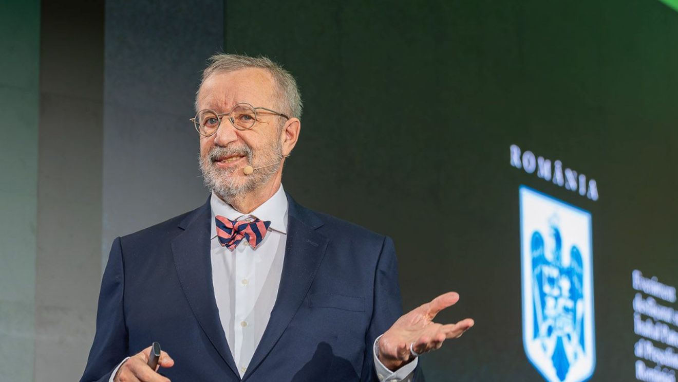 EXCLUSIV Cum i-a convins Estonia pe profesori să digitalizeze școala în anii ’90. Fostul președinte Toomas Ilves: Dacă le place copiilor, părinților le e greu să spună că e ceva rău. Mai întâi au fost profesorii de matematică, iar apoi a funcționat invidia