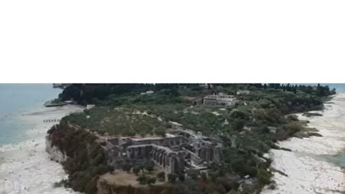 VIDEO Cel mai mare lac din Italia a scăzut până la un nivel record / Turist: Suntem un pic şocaţi, pentru că am vrut să ne plimbăm pe malul apei şi apa nu mai era acolo