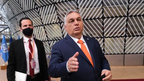 Impozit minim pentru multinaționale: Deputații europeni denunță veto-ul Ungariei și cer aplicarea procedurii de cooperare consolidată