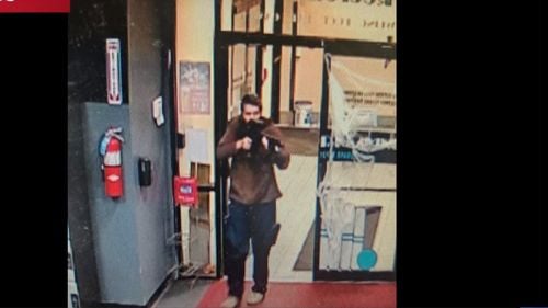 BREAKING Atac armat în SUA cu cel puțin 22 de morți și zeci de răniți/ Suspectul este în libertate și ar fi fost internat în vară, într-un centru de sănătate mintală