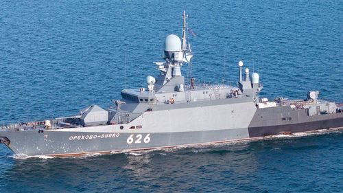 VIDEO Momentul când o corvetă rusă purtătoare de rachete Kalibr este atacată de drone ucrainene în Marea Azov / Nava de 70 de milioane de dolari, scoasă temporar din serviciu