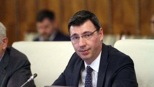 Cum l-a sfidat Ionuț Mișa, ministrul lui Dragnea, pe Nicolae Ciucă: A refuzat să demisioneze de la șefia Direcției Mari Contribuabili din ANAF, în ciuda cererii exprese a premierului / Cea mai mare „gaură” la încasări în primele cinci luni vine de Mișa
