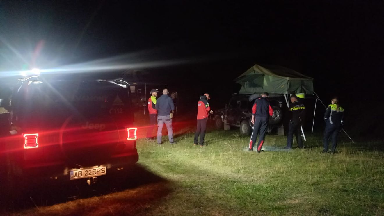 O persoană care s-a rătăcit în timp ce culegea ciuperci, căutată de Salvamont şi Jandarmerie în apropiere de Baia Mare