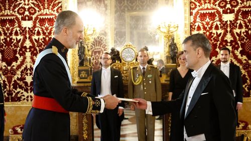 Ambasada României în Spania: ”Klaus Iohannis l-a invitat pe Regele Felipe al VI-lea în vizită, în România, anul viitor”