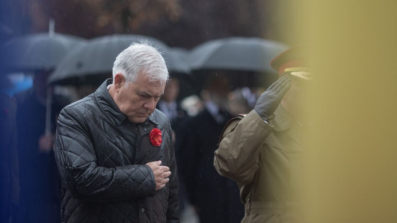 BREAKING Ministerul Apărării retrage proiectul de lege dezvăluit de G4Media prin care voia ca spionajul militar să devină serviciu secret cu personalitate juridică, cu puteri similare cu ale SRI