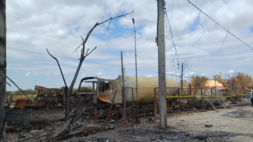 Raport oficial: Explozia de la Crevedia a fost provocată de un nor de gaze format pe un perimetru de aproximativ 40 de metri, inclusiv deasupra clădirii - Antena 3