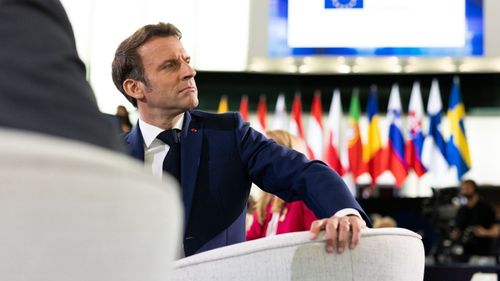 Cum s-a impus ideea dizolvării parlamentului francez la Palatul Elysée