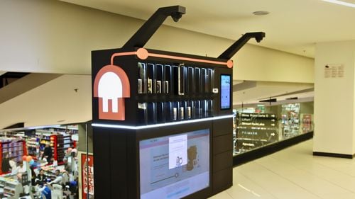 EXCLUSIV: Cine sunt românii care preferă să închirieze dispozitive electronice în loc să le cumpere cu banii jos, prin credit sau în rate. Mădălin Ilie, CEO Telerenta: „Aproximativ 65% dintre clienții noștri sunt bărbați” / Top 3 smartphone-uri închiriate anul trecut