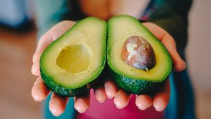 Este sănătos să mănânci avocado în fiecare zi? Este bun fructul pentru slăbit? / Informații interesante despre acest superaliment