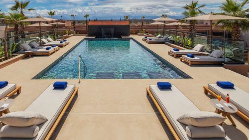 Cristiano Ronaldo nu și-a transformat hotelul din Maroc în adăpost pentru supraviețuitorii cutremurului care a făcut peste 2000 de morți (Liberation)