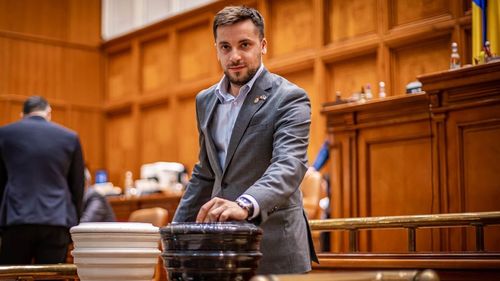 Liderul USR Iași, deputatul Filip Havârneanu, accidentat grav: „Momentan nu îmi simt partea stângă a corpului, măduva a fost afectată, însă medicii fac tot posibilul pentru ca eu să îmi revin”