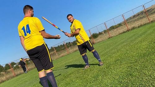 Surpriza Ministerului Sportului: Vrea să direcționeze bani publici pentru renașterea oinei, un sport marginal, neatractiv pentru sponsori și transmisii TV