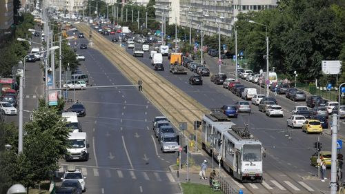 STB vrea să cumpere şase vehicule second hand pentru traseul turistic Bucharest City Tour