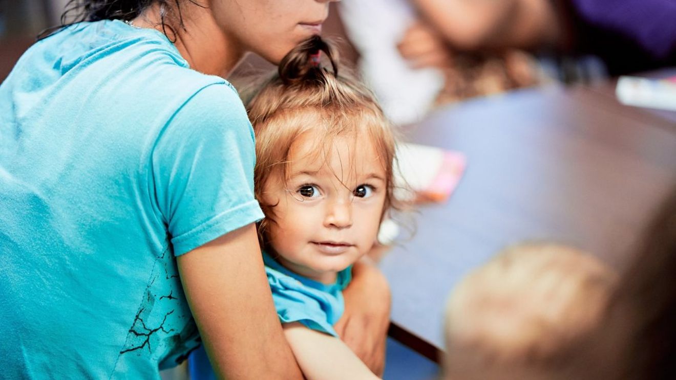 Medicii chinezi: Coronavirusul poate fi transmis de la mamă la făt