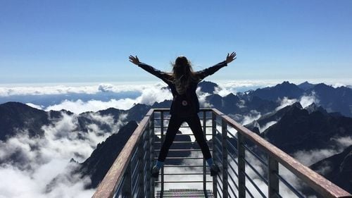 VIDEO Cum ne setăm obiectivele în 2022: Georgiana Spătaru explică în trei pași de ce e bine să ne stabilim borne și ce facem când mintea vrea să dețină controlul