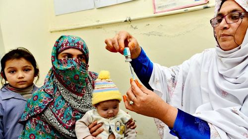 Afganistanul îşi propune să vaccineze 5,3 milioane de copii împotriva poliomielitei