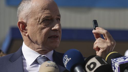 Mircea Geoană, despre Călin Georgescu, care i-a fost consilier la MAE: Este interesantă metamorfoza acestui om. Când l-am întâlnit, profund pro-occidental, pro-NATO şi UE. Ce s-a întâmplat cu el în aceşti 20 de ani este şi pentru mine un mister