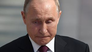 O publicație americană cere înlăturarea de la putere a "nebunului megaloman" de la Moscova: Putin trebuie să plece