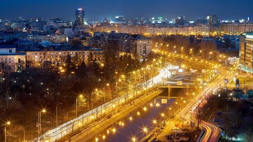 Primăria Capitalei a obținut 25 de milioane de lei de la Fondul de Mediu pentru modernizarea iluminatului stradal / Vor fi montate aparate cu tehnologie LED pe 15 străzi din oraș