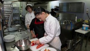 Patronii afacerilor de pe litoral au renunțat la angajații străini și caută din nou români. „Nu veneau niciodată la program”