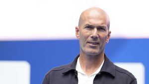 Zinedine Zidane spune că este pregătit să revină în antrenorat după patru ani de pauză