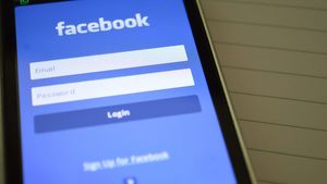 Facebook a închis numeroase conturi legate de Rusia, care răspândeau informaţii înşelătoare
