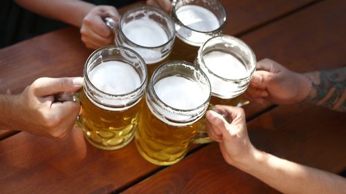 Festivalul Oktoberfest din München se redeschide după o închidere temporară în urma unei ameninţări cu bombă / Poliția a stabilit că incidentul are legătură cu o dispută familială
