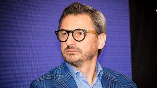 Constantin Iacov (Pro România), atac dur la PSD: Ciolacu era gonacul lui Omar Hayssam, Tudose a fost sunat de la unitatea militară de unde face el parte și a fost trimis la Pro România. Amândoi se băteau să care geanta lui Hrebenciuc